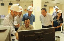 Đoàn kiểm tra UBND tỉnh Hải dương làm việc tại nhà máy xi măng Phúc Sơn.